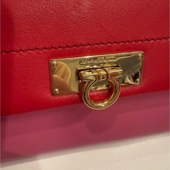Salvatore Ferragamo beautiful pink & red clutch, wallet, handbag - Picture 9 of 11
